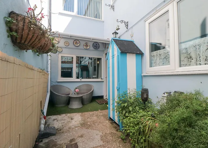 3 Anchor ウィットビー